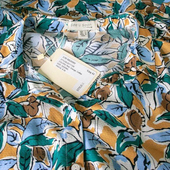 ANTHROPOLOGIE See U Soon Button Front Blouse : Size S - Picture 3 of 10